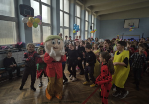 Bal karnawałowy klas 1-3