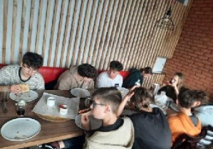 Z radością informujemy, że klasa 7a, która zajęła I miejsce w „Wielkim Konkursie Kultur Unii Europejskiej”